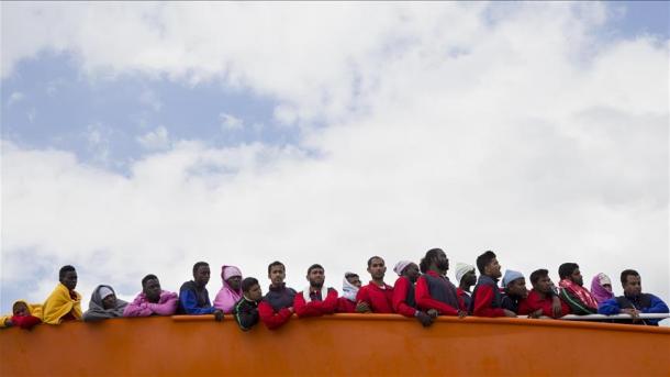Múltiplos feridos em agressão na cidade de Ceuta de mais de 600 imigrantes