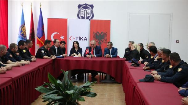 Foto, Policia Turke trajnon policine shqiptare, a.jpg