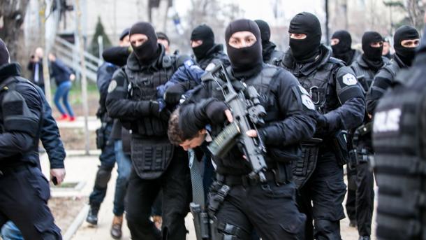Koment - Përshkallëzimi i ri i tensionit ndërmjet Kosovës dhe Serbisë