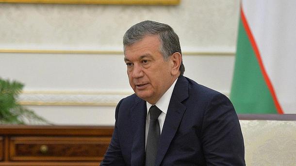 Üzbäkstan xökümätendä üzgäreşlär
