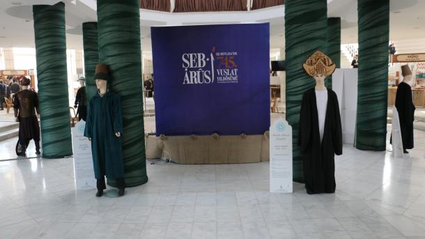 برگزاری نمایشگاه لباس نظامی سربازان سلجوقی در قونیه