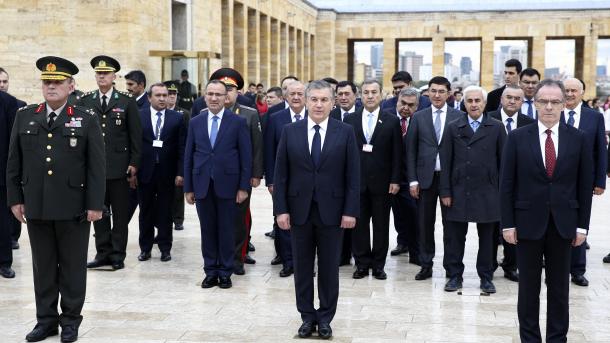 özbek-anıtkabir-7.jpg