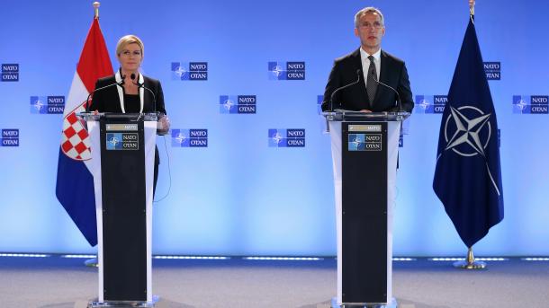 Grabar-Kitarović i Stoltenberg u Briselu: Stabilnost i mir važani za jugoistočnu Europu