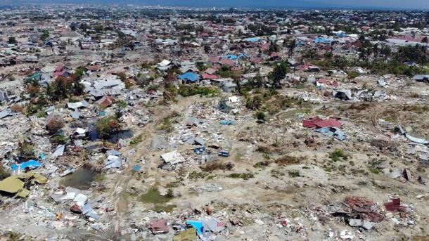 Yayasan Bantuan Kemanusiaan Turki Salurkan Bantuan untuk Korban Gempa dan Tsunami di Sulawesi