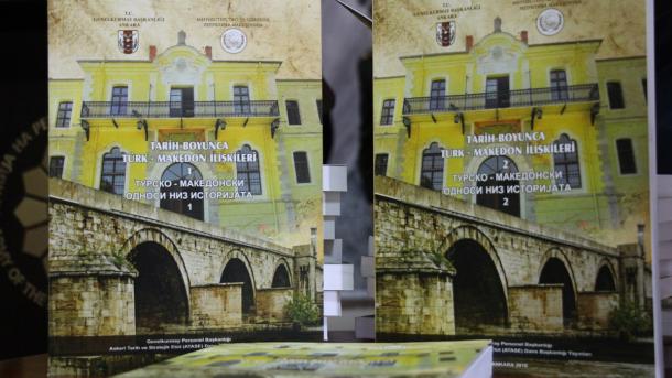 Atatürk-ün manastır askeri idadisinden mezuniyet töreni_2017_07_tarih boyunca türk-makedon ilişkileri kitabı.jpg