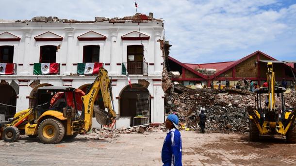 Gobierno mexicano avanza en "titánica" labor de cuantificar daños del terremoto