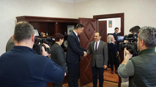 Veleposlanik Tanju Bilgic u posjeti Novom Pazaru: Bošnjaci u Srbiji most suradnje sa Turskom