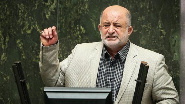 ایران ده تورک تیلیده روزنامه باسیلیب چیقه دی