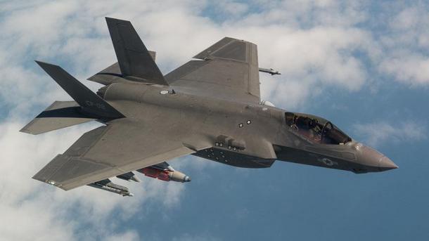 ABŞ F-35 kysymly uçarlaryň uçuşyny saklady