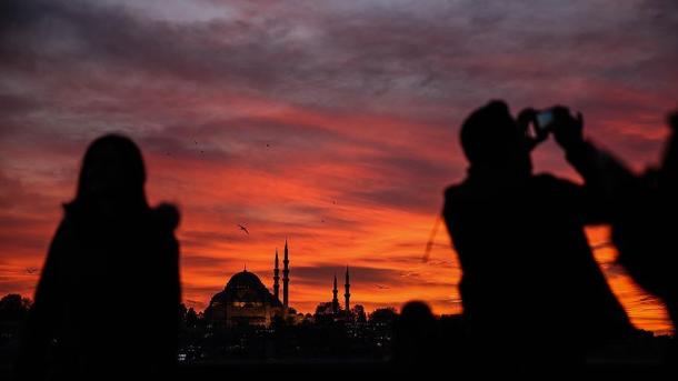 İstanbul va deveni Centrul Tineretului ONU