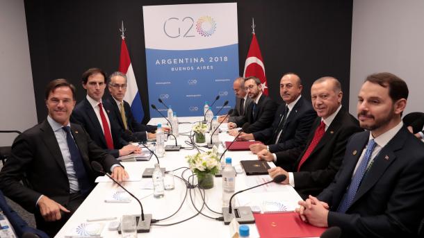 mark rutte-erdogan.jpg