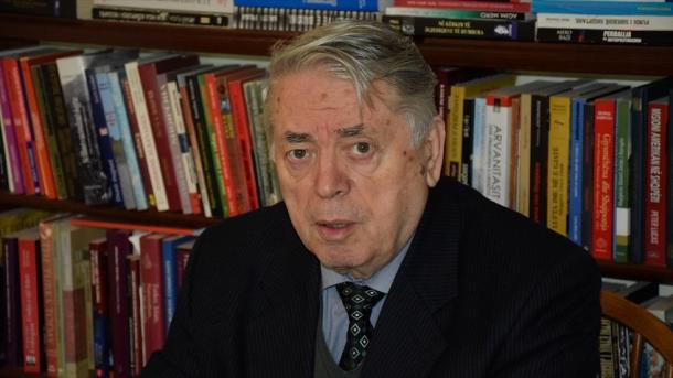 Ish-ambasadori i Shqipërisë në OKB, Abdi Baleta: Jo normale letra e Metës për Trumpin