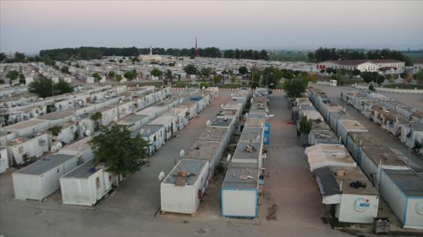 “Sentí vergüenza por mi país al ver lo buenos que están los campamentos de refugiados en Turquía”