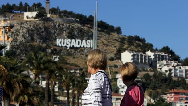 azamara Journey kusadasi1.jpg