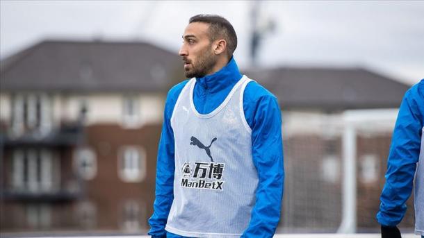 Cenk Tosun do të vazhdojë karrierën tek Everton
