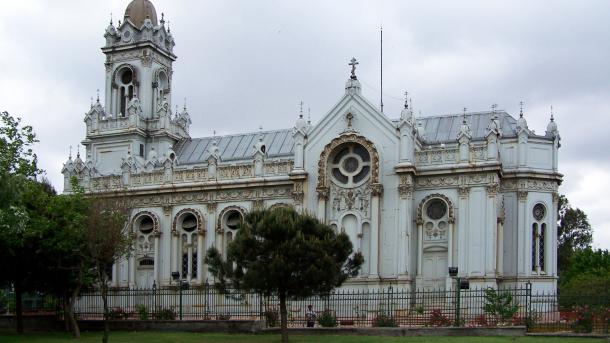 Mañana se realizará la inauguración de la Iglesia de Hierro en Balat