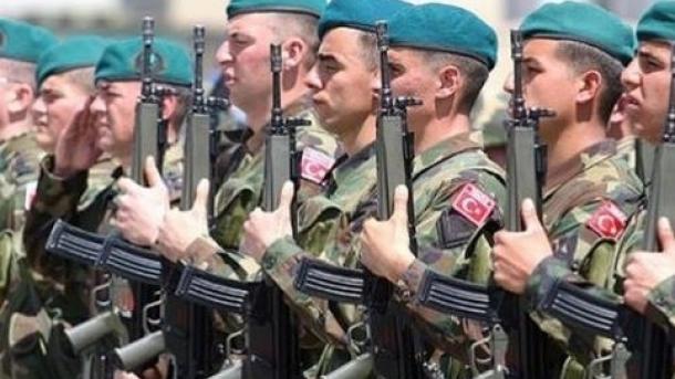 A e dini se disa pikëkthesa të caktuara të jetës në kulturën turke festohen me ceremoni?