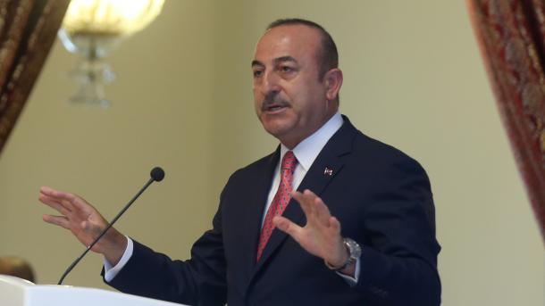 Çavusoglu: Me ministrin Zarif i vlerësuam zhvillimet e fundit në rajon