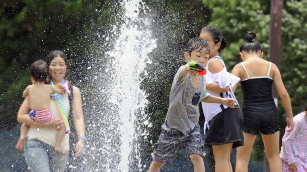 Od posljedica ekstremno visokih temperatura zraka u Japanu preminulo 138 osoba