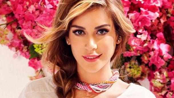 Sinem Kobal recibe una oferta para actuar en “Hakan: Muhafız”