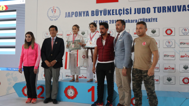 日本国大使主催の「第1回柔道大使杯」開催 トルコとシリアの子どもたちの心がひとつに