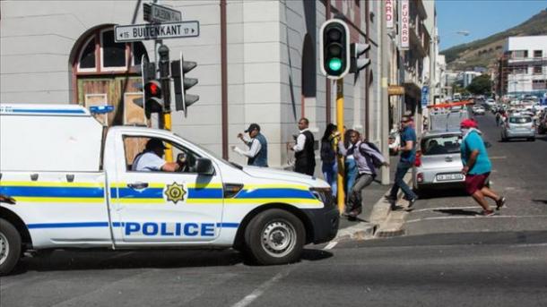 Višestruki oružani napadi u Cape Townu, ubijene najmanje 43 osobe