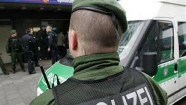 Verfolgungsjagd von Bielefeld bis an niederländische Grenze