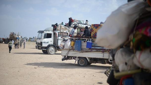 PYD dëbon refugjatët irakianë në drejtim të zonave të kontrolluara nga DAESH-i
