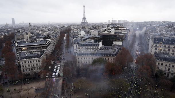Pariz: U subotu drastične mere sigurnosti zbog najavljenih protesta