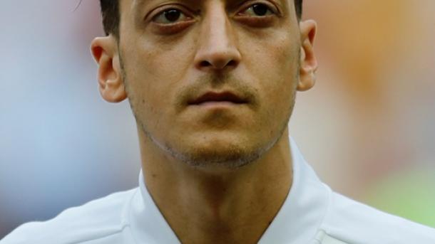 Ozil: “Sou alemão quando ganhamos e um imigrante quando perdemos”