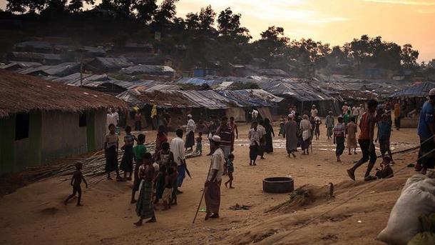 Tentera Myanmar Membina Halangan Konkrit di Zon Neutral di Sempadan Bangladesh