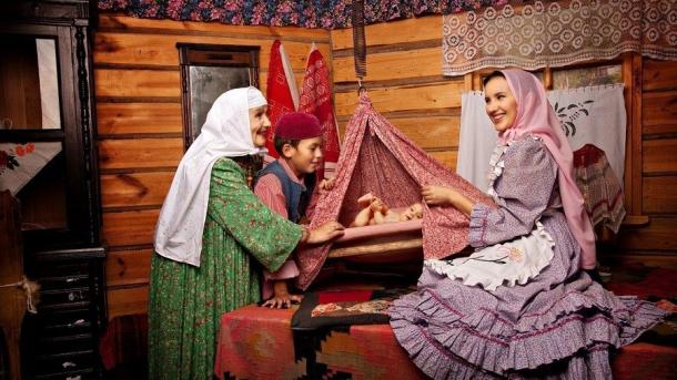 Törek häm tatar xalqında urtaq ğailä-könküreş yolaları (йолалары) | TRT  Tatarça