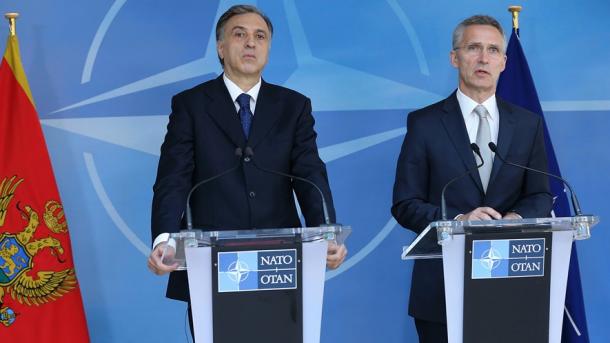 filip vujanovic_nato genel sekreteri jens stoltenberg.jpg