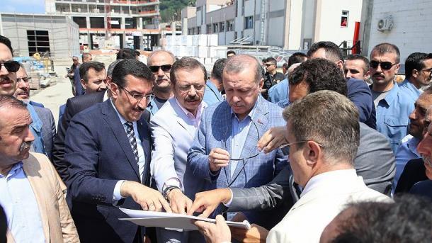 Presidente Erdoğan visita a Porta Fronteiriça de Sarp entre a Turquia e a Geórgia