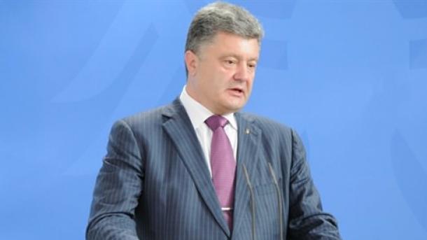 ウクライナ大統領 「クリミア・タタール人に自治権を」
