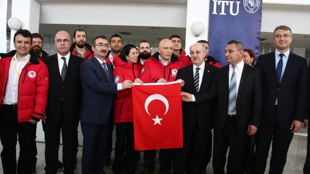 Türk bilim insanları Antarktika-da araştırma yapacak2.jpg