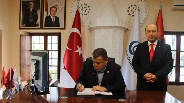 Yargıtay Başkanı İsmail Rüştü Cirit arnavutluk ziyareti 10.jpg