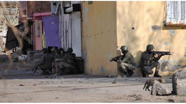 Turqi – 10 terroristë të vrarë në dy operacione në Hakari