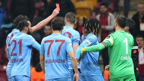 Trabzonspor nxjerr në shitje bluzën e Salih Dursunit