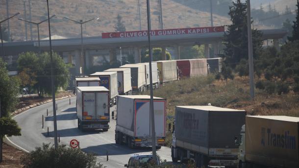 Turqia filloi punimet për hapjen e një pike të re doganore me Sirinë