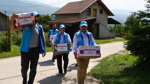 ahmici ramazan paketleri 1.jpg