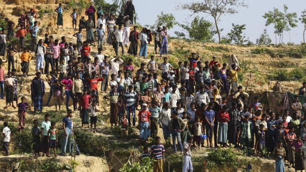 国連安保理、バングラデシュにあるロヒンギャ族のキャンプを視察