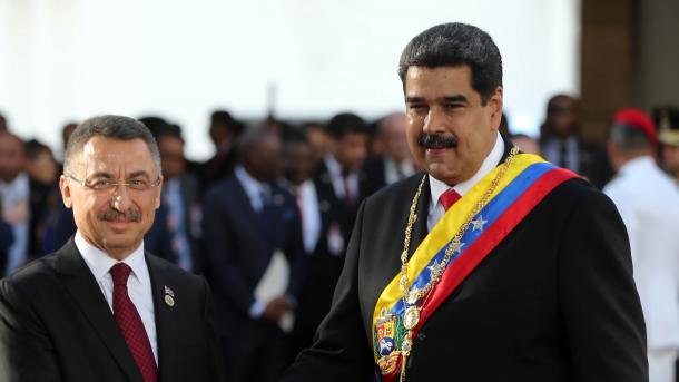 Maduro ha giurato per secondo mandato