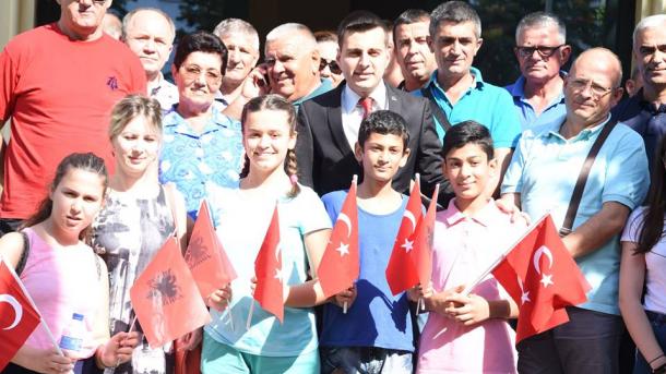 Kardeşliğin Tarihi_Historia e Vellazerise Yarışmacıları İstanbul ziyaret_05.jpg