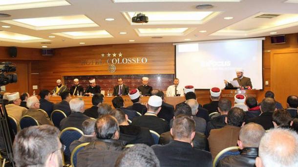 Arnavutluk İşkodra imamlar konferansı.jpg