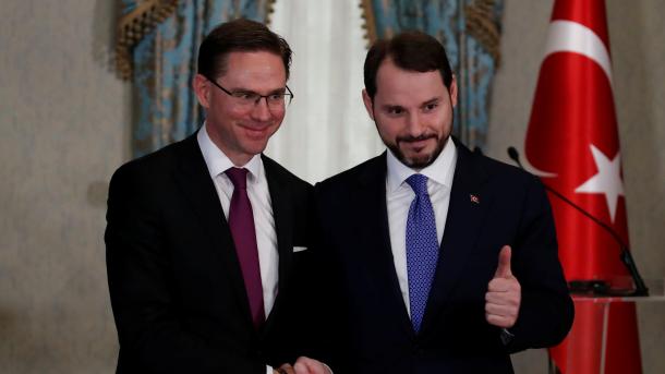 Ministri Albayrak tërheq vëmendjen në bashkëpunimin ekonomik Turqi-BE