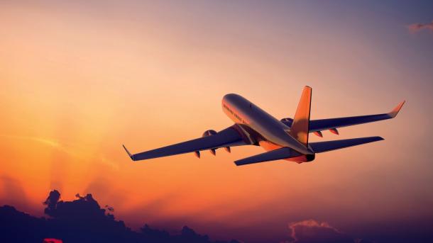 Trasporti, domani ondata scioperi, Alitalia taglia 170 voli