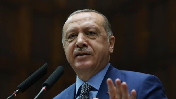Presiden Erdoğan Memberikan Sinyal untuk Operasi di Timur Eufrat