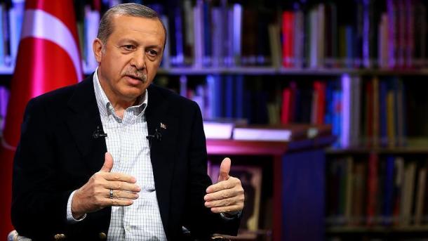 Erdoğan Mengisyaratkan 2019 untuk Kuota Pemain Sepak Bola Asing di Turki