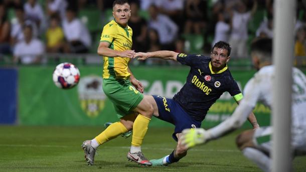 Fenerbahce Advances to Next Round with Goal Show in UEFA European Conference League Qualifying Fight